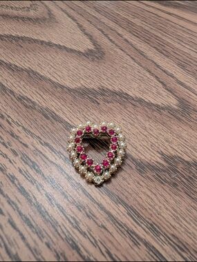 Heart-Shaped Pearl and Ruby-Accent Brooch - Gold Tone
